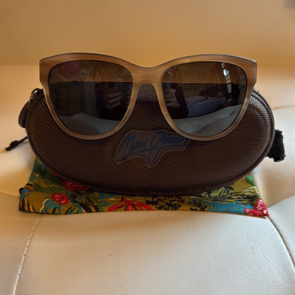 Maui Jim Aliana MJ 273 - 22M Chocolate Brown polarized Sunglasses